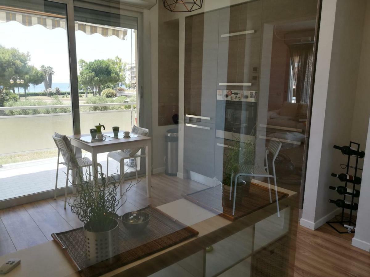 Mare 3 Apartment Ventimiglia Exterior foto